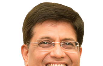 केंद्रीय मंत्री पीयूष गोयल ने सीएम योगी आदित्यनाथ के काम की तारीफ की