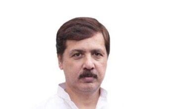 पूर्व सांसद धनंजय सिंह के खिलाफ एफआईआर दर्ज !