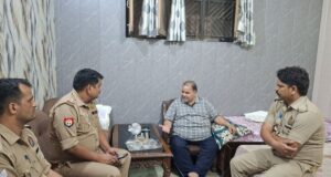 Saharanpur में सपा प्रतिनिधिमंडल के दौरे से पहले बढ़ी पुलिस की सख्ती, कई नेता हाउस अरेस्ट